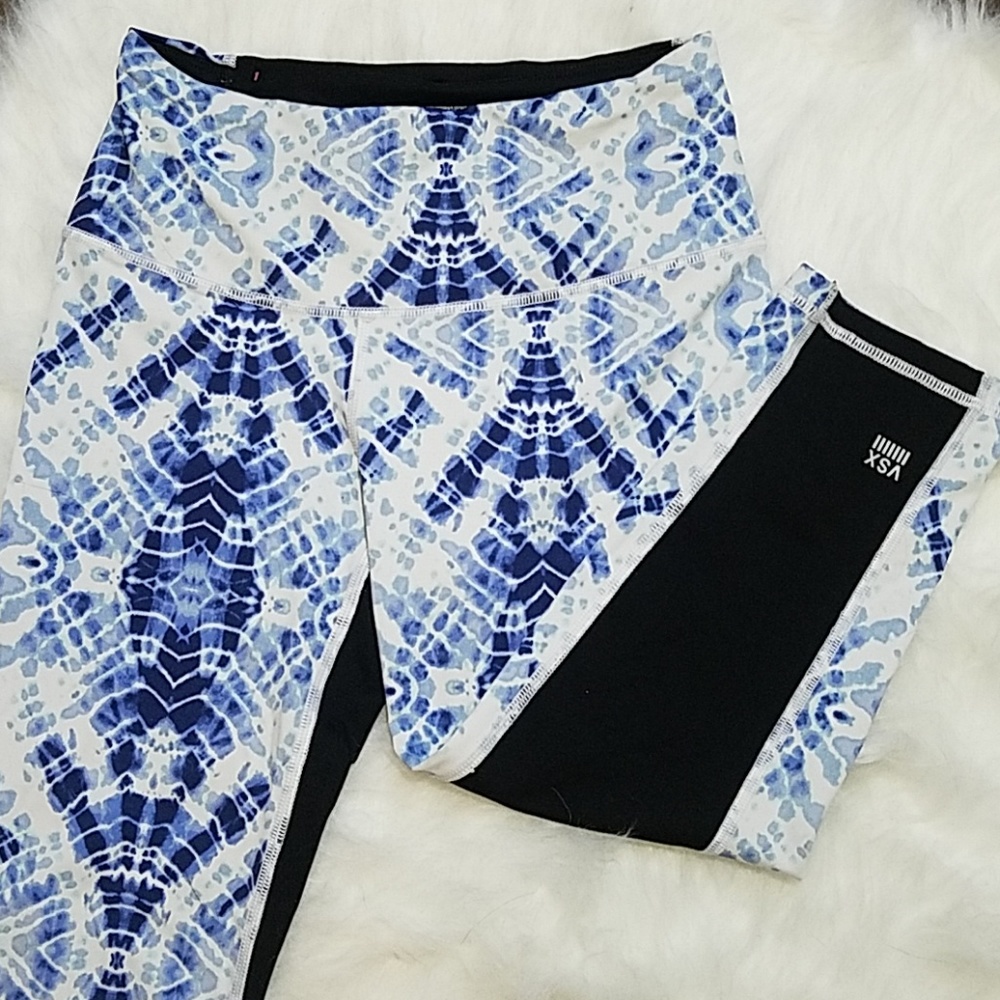 Victoria's  Secret Sport Blue Tie Dye Leggings - Picture 2 of 8